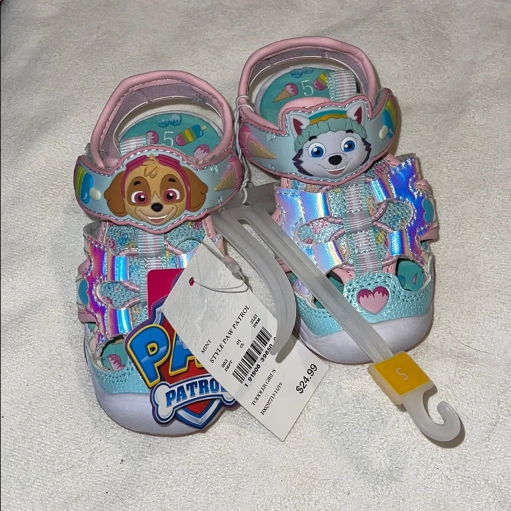 Kids‎ Paw Patrol light up sandals